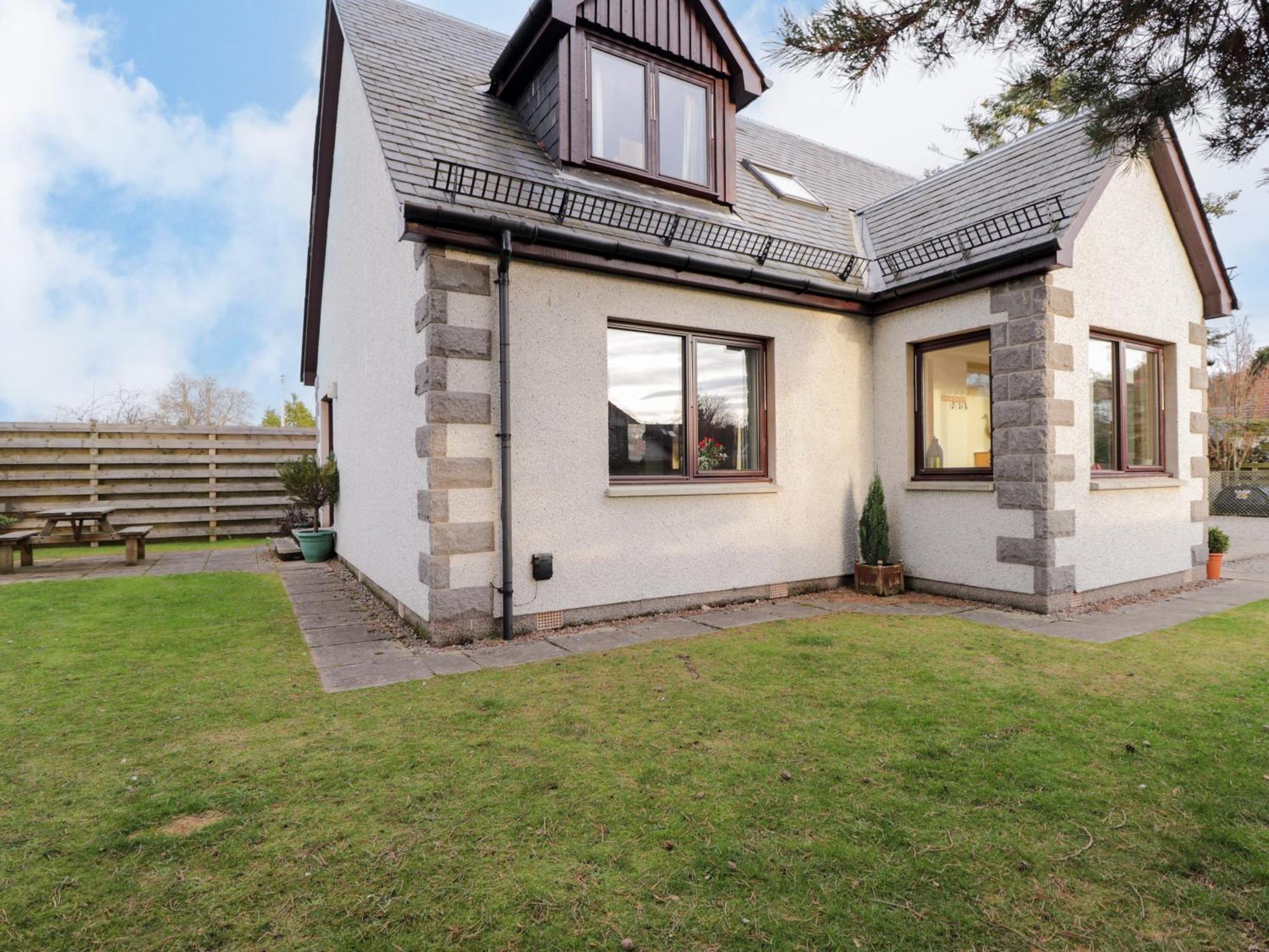 Bruach Gorm Cottage Grantown-on-Spey Exteriör bild